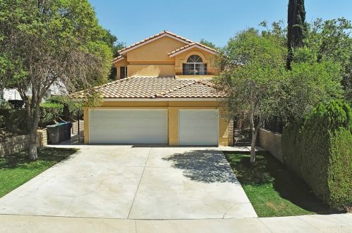 28730 Mauch St, Santa Clarita, CA 91390-1276