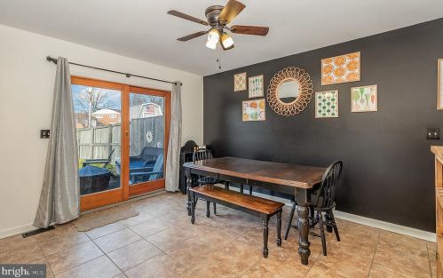 105 Lee Ann Ct, West Enola PA  17025-1900 exterior