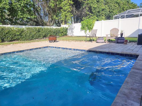 5050 3rd Mnr, Vero Beach, FL 32968-2225