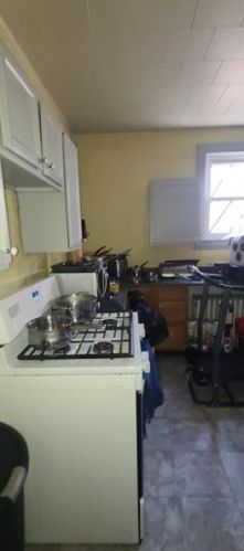 13 Erie Ave, Glassport PA  15045-1308 exterior