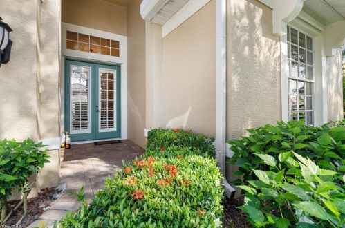 1969 Timarron Way, Naples, FL 34109-3322