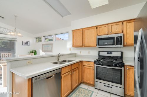 14013 Trade Winds Way, Tucson AZ 85755-8856 exterior