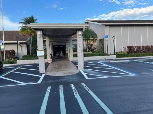 6855 Moonlit Dr, Delray Beach FL  33446-1631 exterior