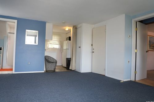 2481 6th St, Hempstead NY  11554-3115 exterior