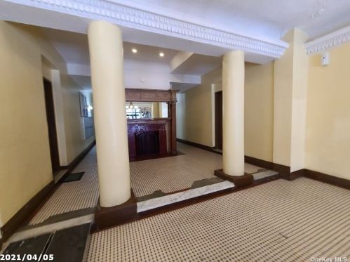 1867 7th Ave, New York NY  exterior