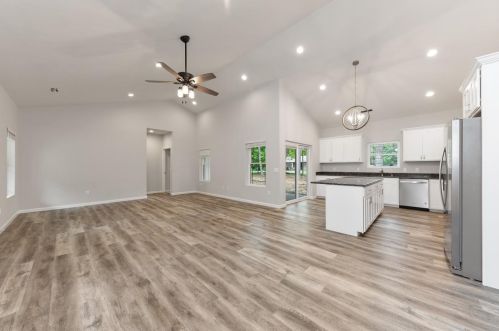 112 Oklahoma Dr, Sardinia, OH 45171-9638