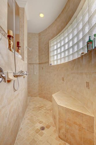 160 Saratoga Ave, Fort Pierce FL  34953-5974 exterior