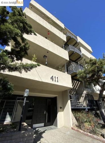 411 Euclid Ave, Oakland, CA 94610-3525