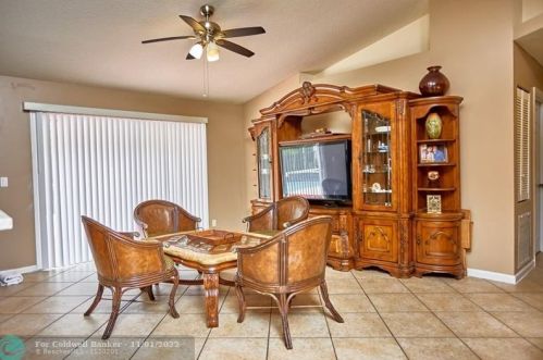 16665 83rd Pl, Town Of Loxahatchee Groves, FL 33470-1701