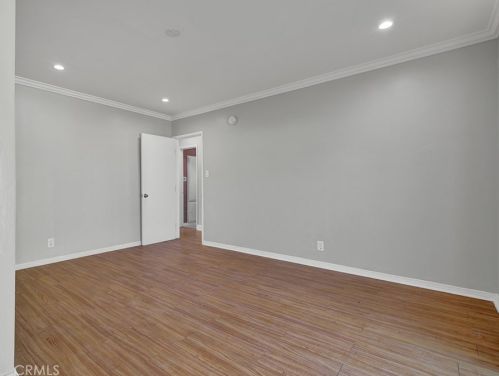 5842 Woodruff Ave, Lakewood CA  90713-1528 exterior