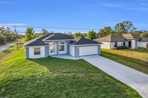 3306 Vera Ave, Lehigh Acres, FL 33976-2842