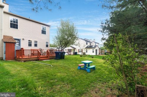 137 Fellowship Ln, Harrison Township NJ  08062-2207 exterior