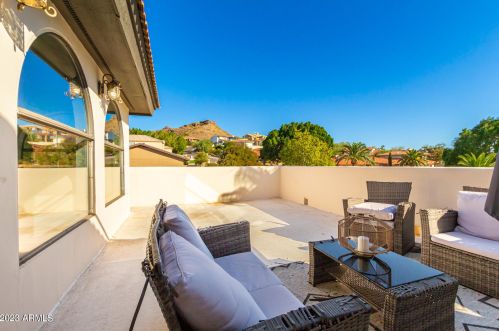 15202 10th St, Phoenix AZ  85022-3738 exterior