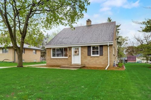 4225 95, Milwaukee WI 53222-1523 exterior