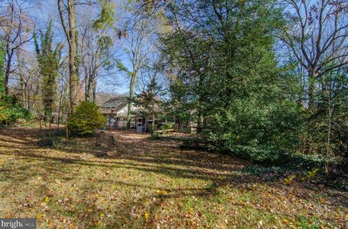 5 April Ln, Wilmington DE  19810-4122 exterior