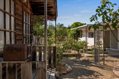 1674 Juniper Ave, Solvang CA  93463-2828 exterior