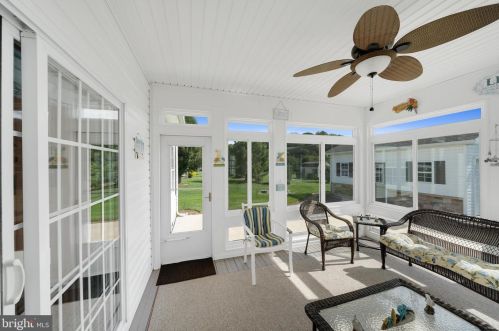 16394 Winding River Dr, Milton DE  19968-3053 exterior