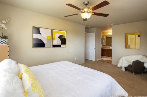 424 Malamalama St, Kapolei HI  96707-2094 exterior