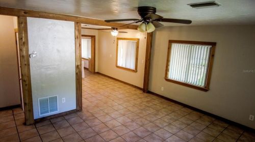 5418 20th Ave, Saint Petersburg FL  33707-4839 exterior