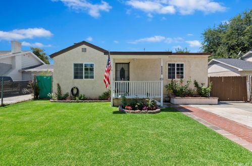 3432 Spruce St, Riverside, CA 92501-2226