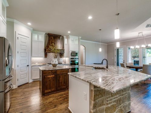 105 Water Garden Dr, Waxahachie TX  75165-6243 exterior