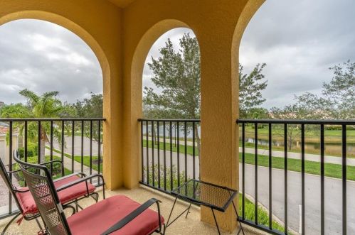 8248 Josefa Way, Naples FL  34114-2666 exterior