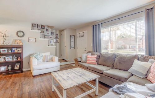 3358 Alexis Rd, Cincinnati, OH 45239-4002