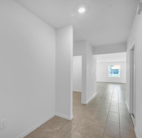 5812 Gerald Cir, Fort Pierce, FL 34986-4169