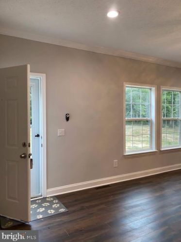 1414 Flat Iron Rd, Montross, VA 22520-2205