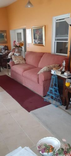 566 Lattintown Rd, Marlborough NY  12542-5143 exterior