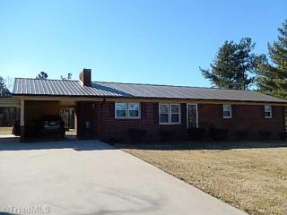 241 Eddinger Rd, Thomasville, NC 27360-8565