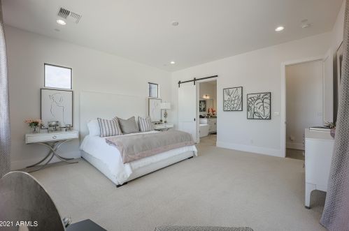 39383 29 Ave, Phoenix AZ 85009-5712 exterior