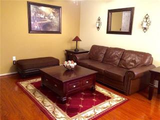 724 Ashford Ln, St Paul, TX 75098-8601