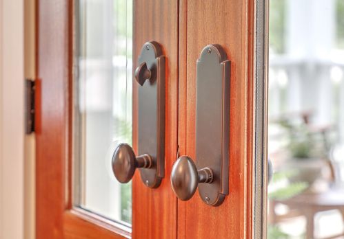 1521 Lindsey Creek Dr, Mount Pleasant SC  29466-8393 exterior