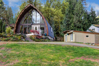 16317 180th St, Woodinville, WA 98072-9681