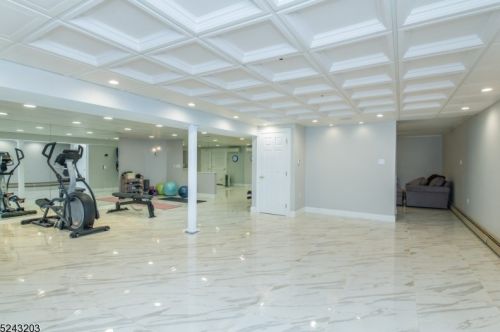 19 Marisa Ct, West Milford NJ  07480-3000 exterior