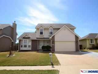 13511 Sahler St, Omaha, NE 68164-6026