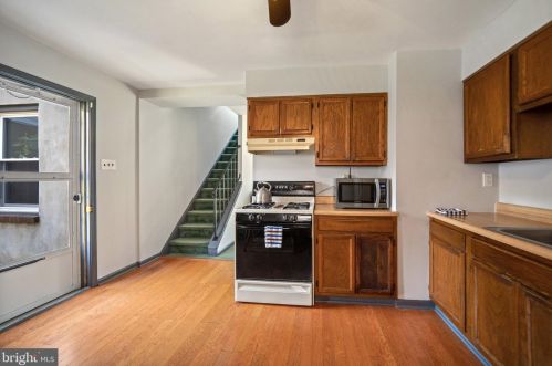 417 George St, Philadelphia PA  19123-1433 exterior