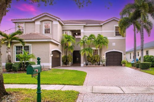 18544 47th Ct, Hollywood, FL 33029-6222