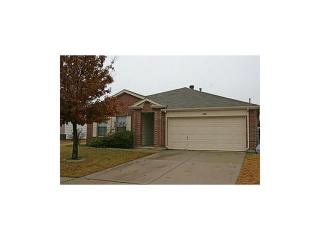 1009 Greenbend Dr, Denton TX  76210-8677 exterior