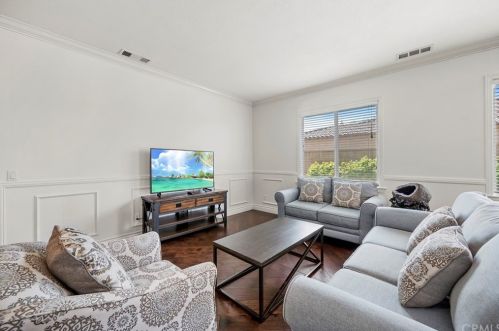 45035 Rutherford St, Temecula CA  92592-5529 exterior