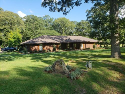 2031 Cloverdale St, Timberlake, LA 71485-9731