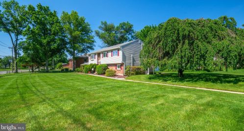 2041 Pennington Rd, Trenton, NJ 08618-1196
