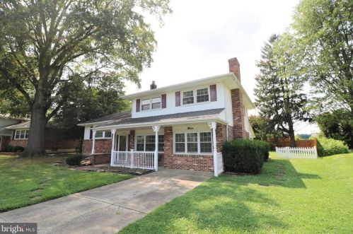 1164 Charles Dr, Dover, DE 19904-4328