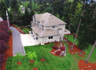 111 210th Pl, Redmond WA  98074-5340 exterior