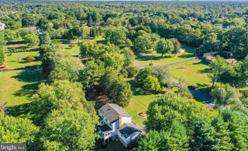 5758 Benford Dr, Haymarket VA  20169-2503 exterior