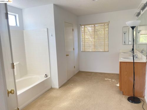 632 Skimmer Dr, Grayson CA  95363-8738 exterior