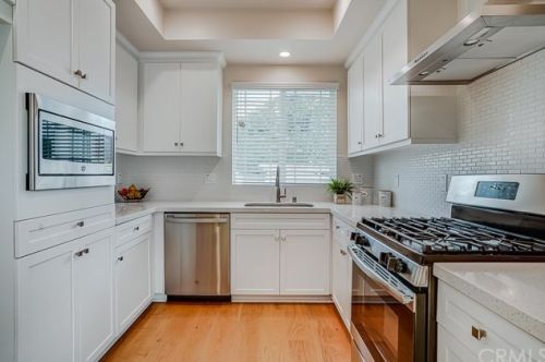20411 Earl St, Torrance, CA 90503-2415