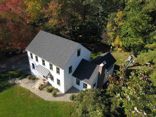 3 Briarwood Dr, Salem, NH 03079-1696
