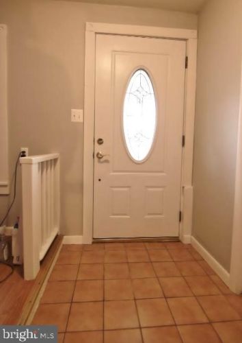 94 Arnold Rd, West Enola, PA 17025-2148